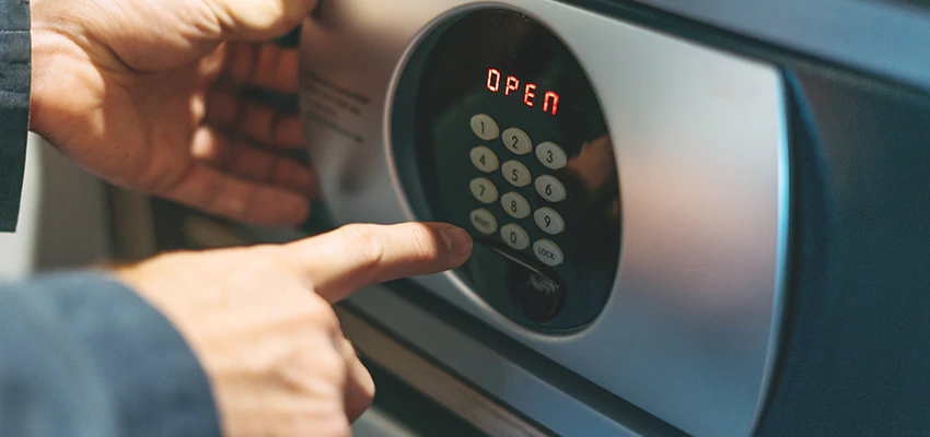 Cash Safe Openers in Lennox, California